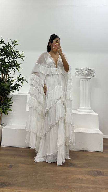 Beyaz Bohem Fırfır Detaylı Özel Tasarım Abiye Elbise